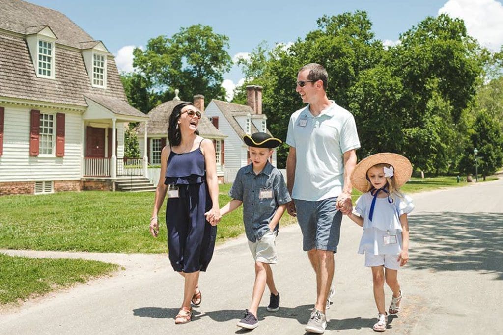 Historical colonial williamsburg, historical williamsburg, revolutionary war historical sites in colonial Williamsburg, colonial williamsburg area