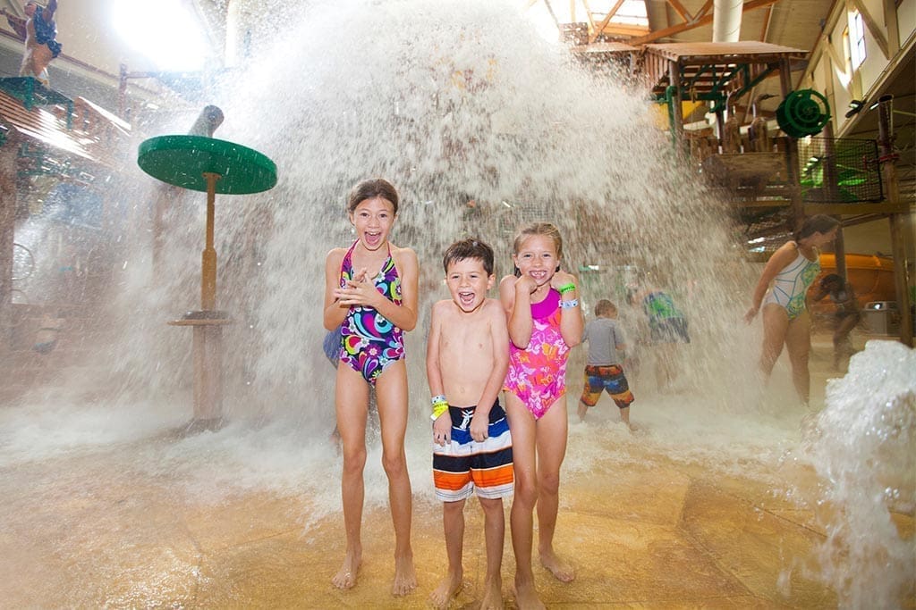 things to do at great wolf lodge williamsburg, things to do at great wolf lodge, williamsburg va great wolf lodge attractions, family activities at great wolf lodge