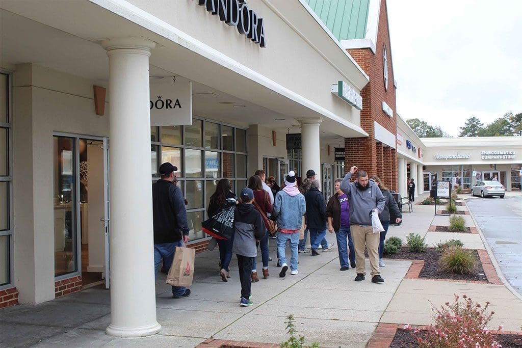 Williamsburg Premium Outlets